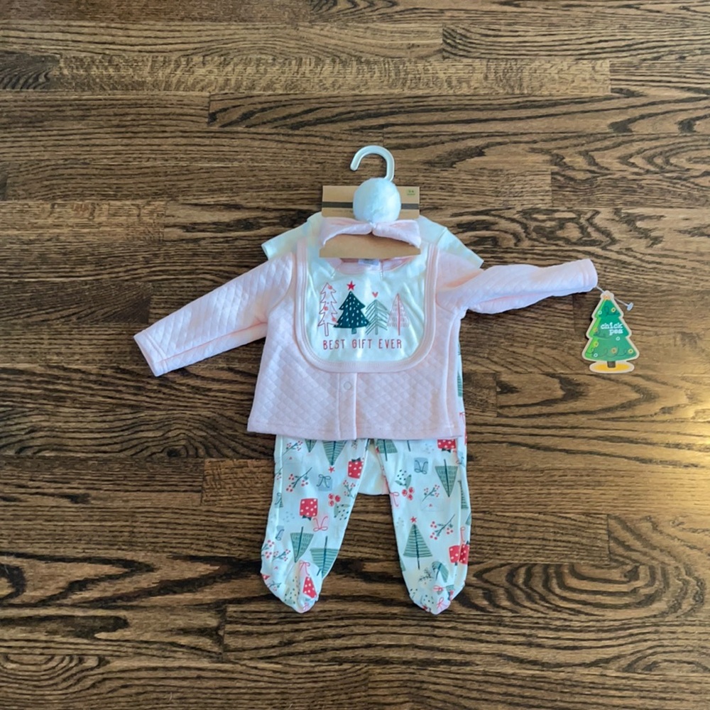 Baby holiday outfit